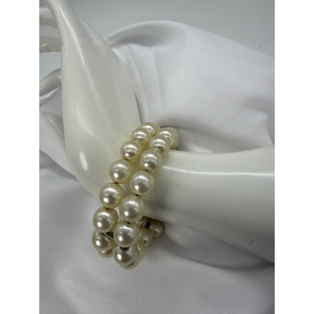 Vintage Double Row Faux Pearl Stretch Bracelet Cream Ivory Beaded 25897AJ - Picture 6 of 7